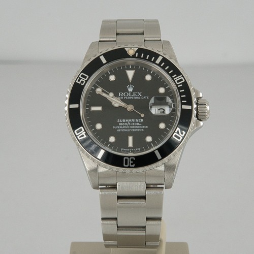 Rolex submariner date - rolex,