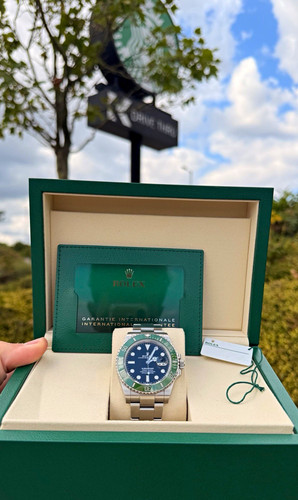 Rolex submariner date 2025 - rolex,