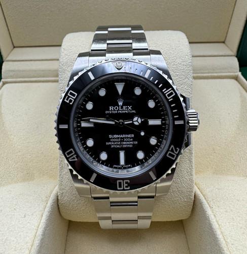 Rolex submariner date - rolex,