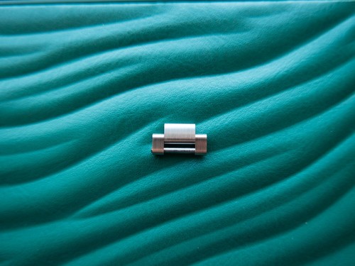 Rolex submariner half link - half,