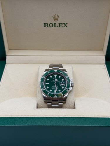 Rolex submariner hulk 116610lv - rolex,