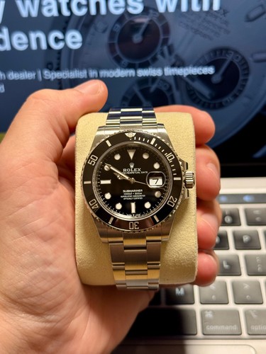 Rolex submariner date - rolex,