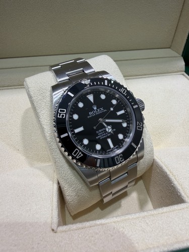 Rolex submariner 114060 non - submariner,